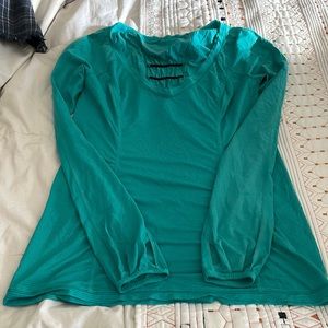 Lululemon long sleeve aqua top size large